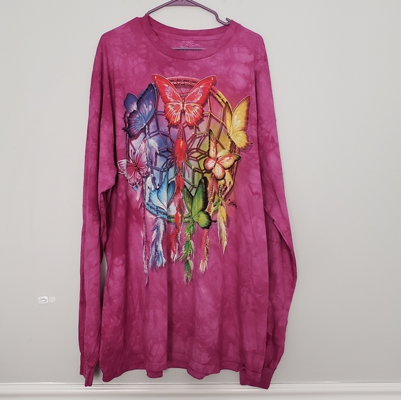 The Mountain Tops - NWOT The Mountain Dreamcatcher Butterfly Tunic Top